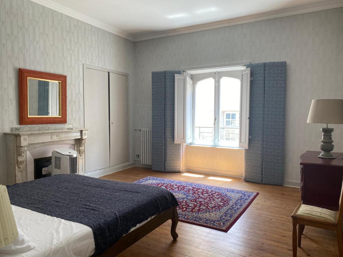 Bed and breakfast La Maison De L' Ambassadeur 2*