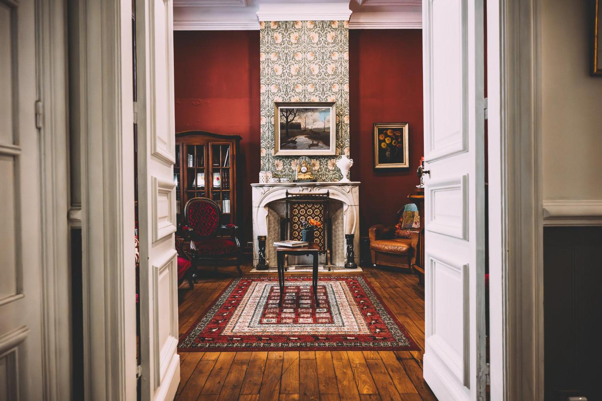 La Maison De L' Ambassadeur Bed and breakfast